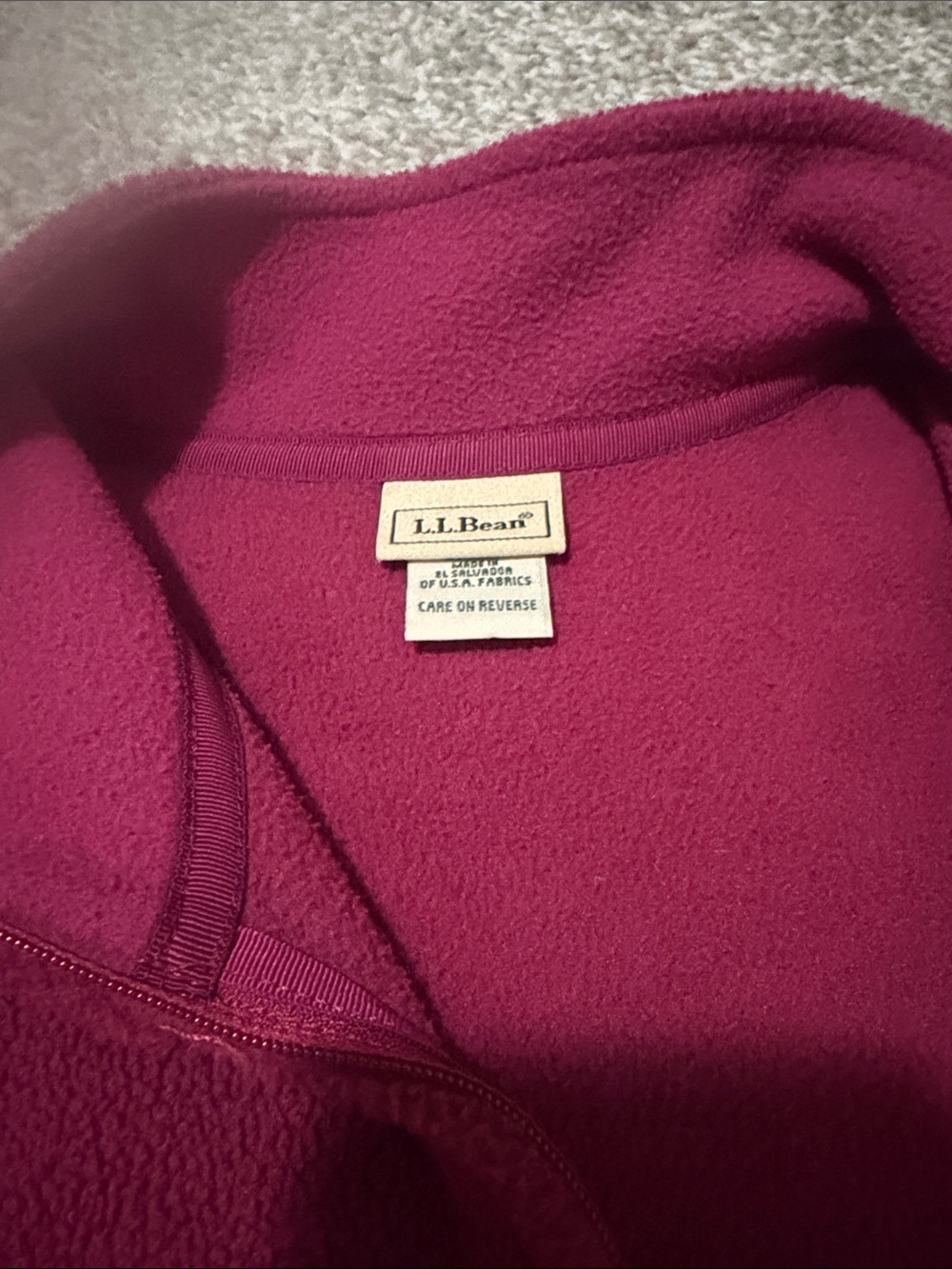 L.L. Bean Women's Full-Zip Fleece Jacket Magenta Purple Mock Neck - Picture 5 of 5